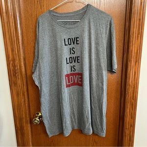 Human Unlimited Gray Love Is Love Is Love T-shirt Size 3XL